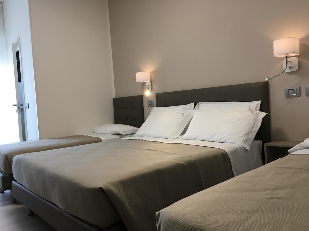 Hotel Novella Misano Adriatico Zewnętrze zdjęcie